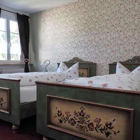 Landgasthof Zum Schwarzen Grat 3* 이스니임알가우