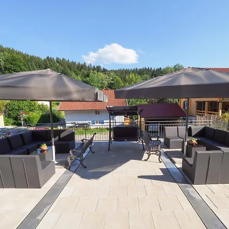 Landgasthof Zum Schwarzen Grat בית הארחה Isny im Allgäu