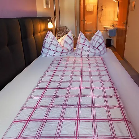 Casa de hóspedes Landgasthof Zum Schwarzen Grat Isny im Allgäu