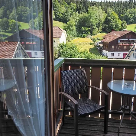 Landgasthof Zum Schwarzen Grat Affittacamere 3*