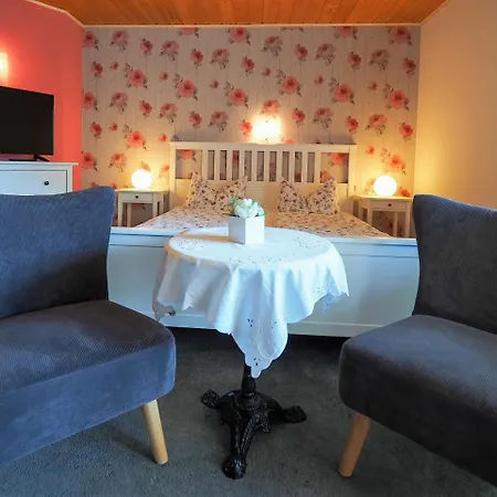 Landgasthof Zum Schwarzen Grat Affittacamere 3*