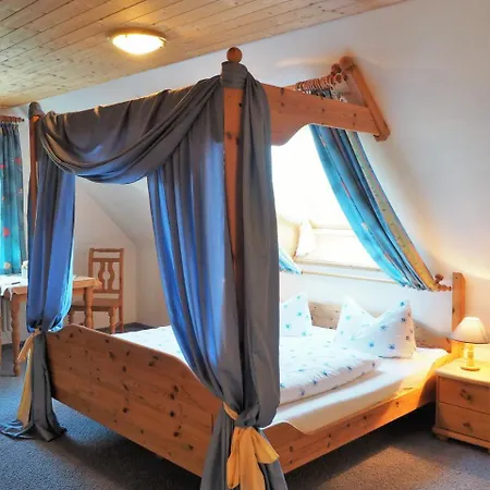 Landgasthof Zum Schwarzen Grat Casa de hóspedes Isny im Allgäu